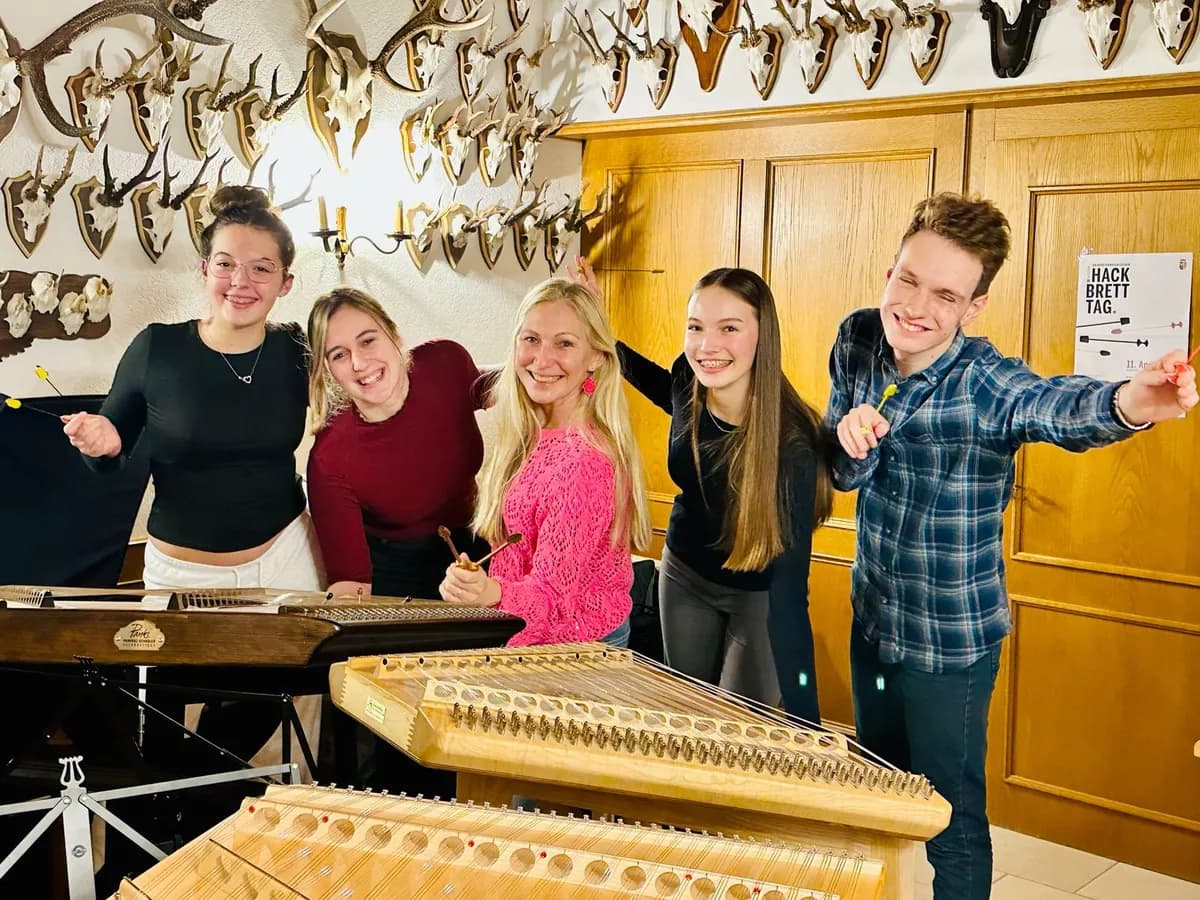 22. Musikwochenende – VOLKSMUSIK "pur&g'spritzt" - Bild 2